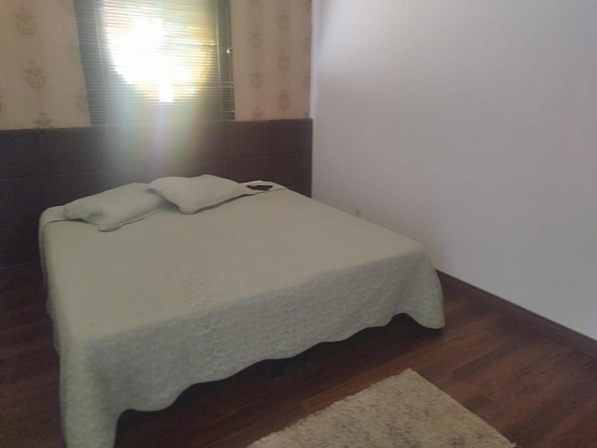 Apartamento Kitnet Na Rua Sapucai *
